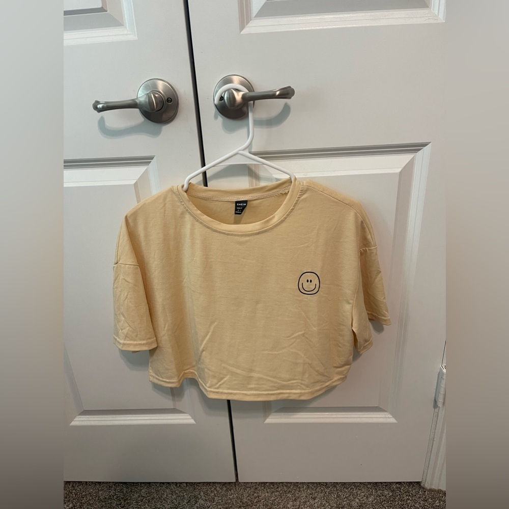 Cropped drop shoulder tee